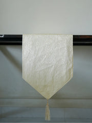 Cream Victoria Luxe Table Runner